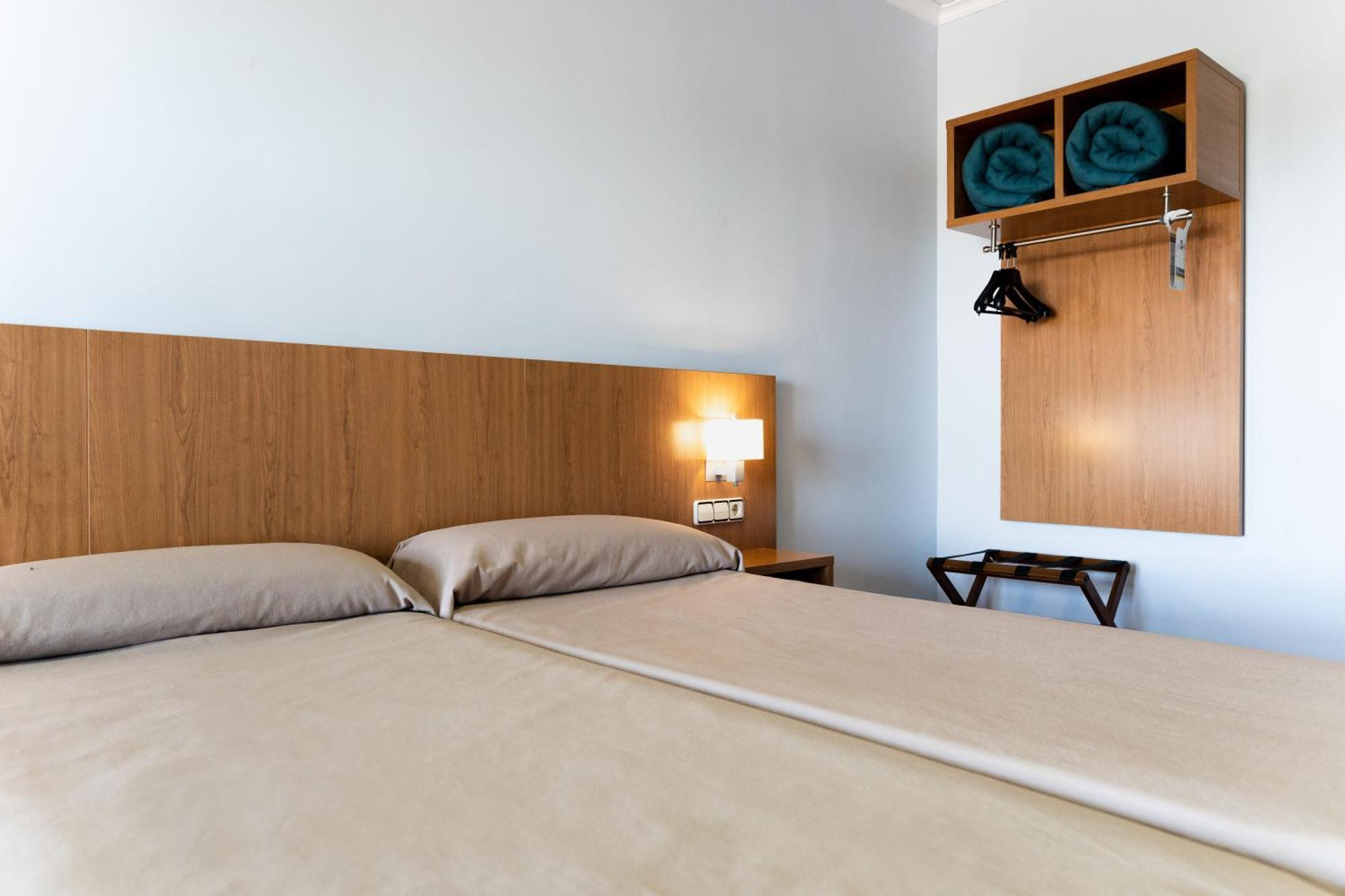 As Monreal Del Campo Hotel Ngoại thất bức ảnh