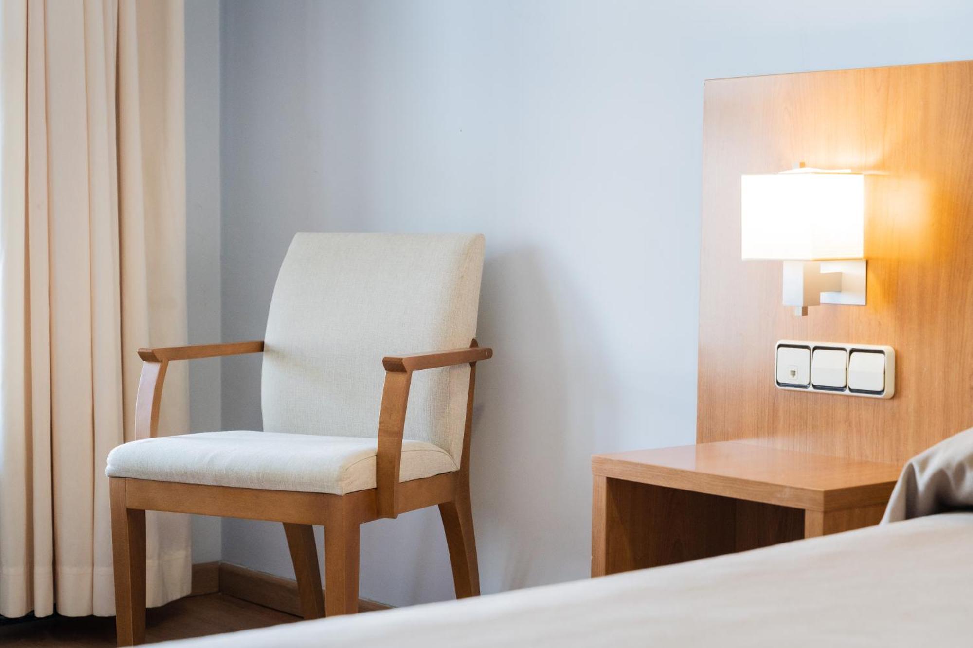 As Monreal Del Campo Hotel Ngoại thất bức ảnh